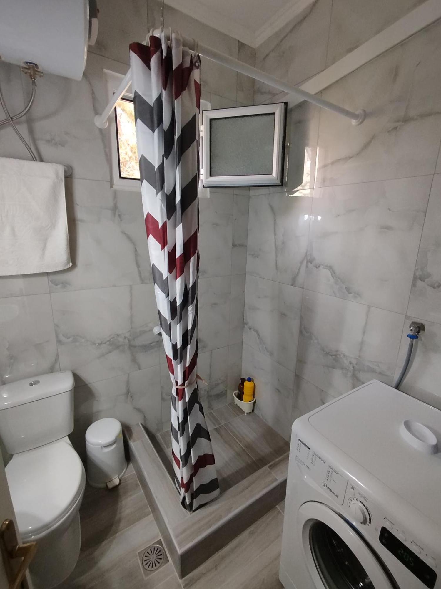Georgia Apartment Ofrinion Ngoại thất bức ảnh